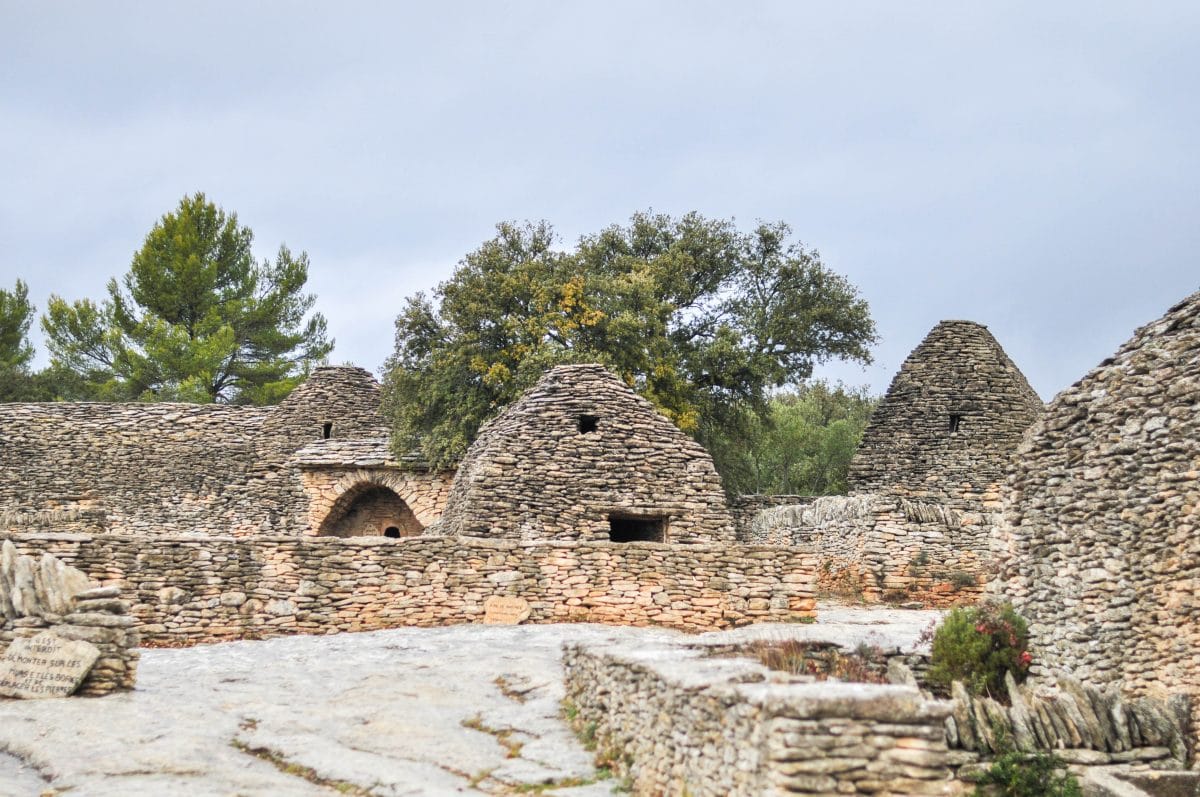 village-bories-vaucluse